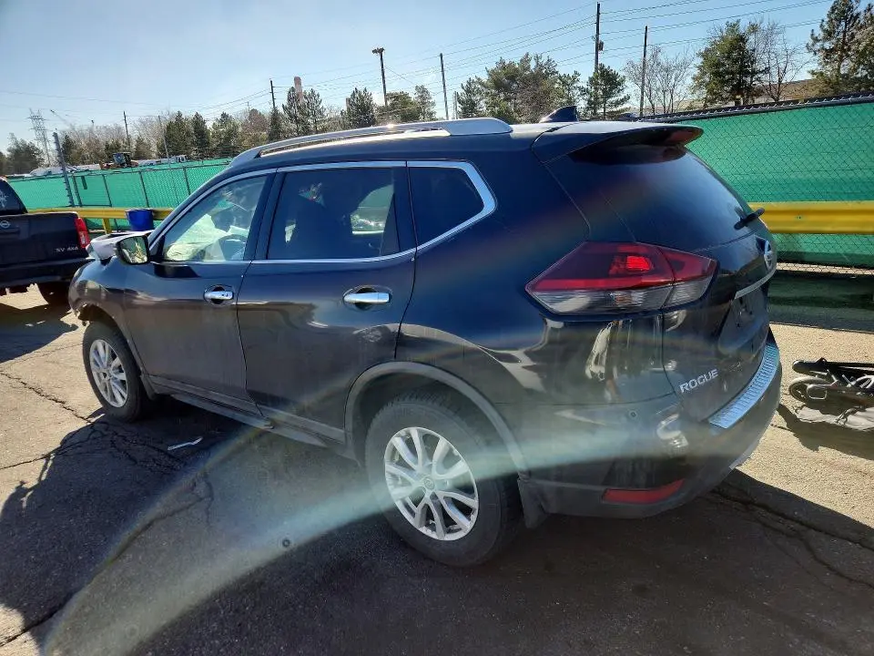 2018 NISSAN ROGUE SV  