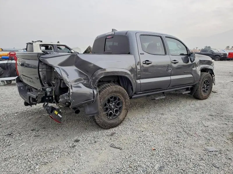 2022 TOYOTA TACOMA DOUBLE CAB  