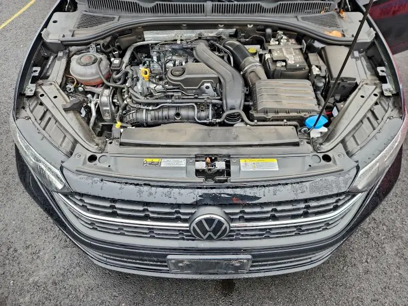 2023 VOLKSWAGEN JETTA SPORT  