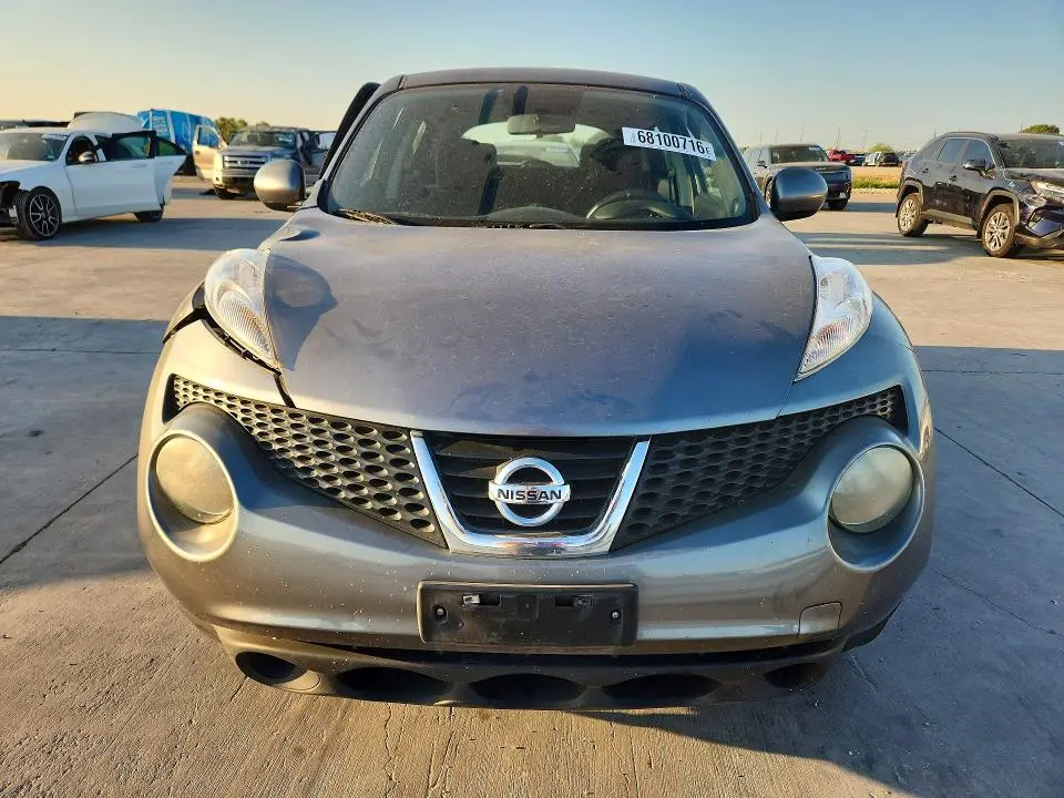 2013 NISSAN JUKE S  