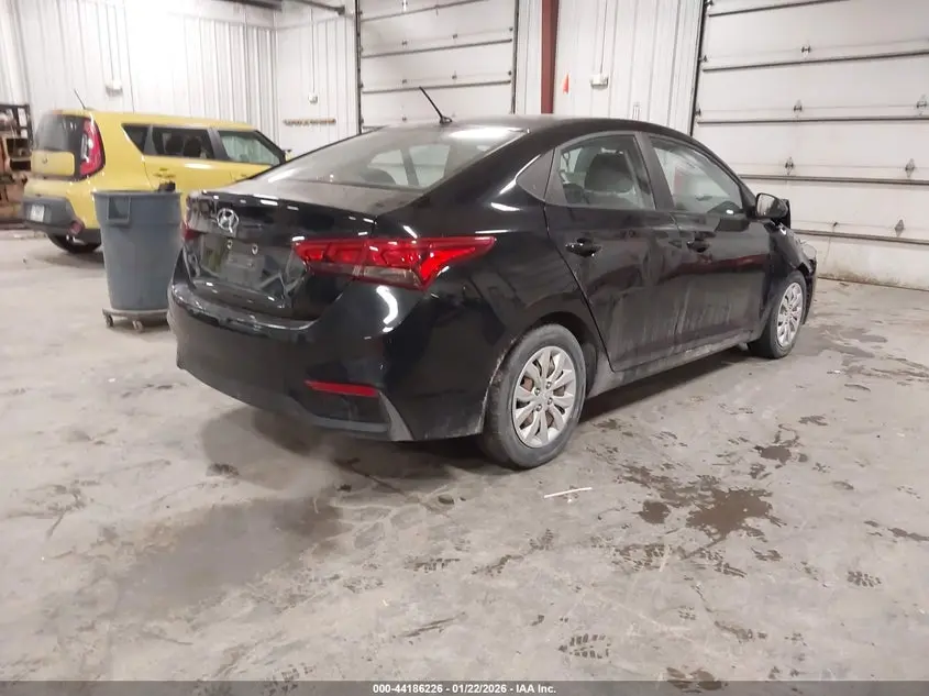 2020 HYUNDAI ACCENT SE
