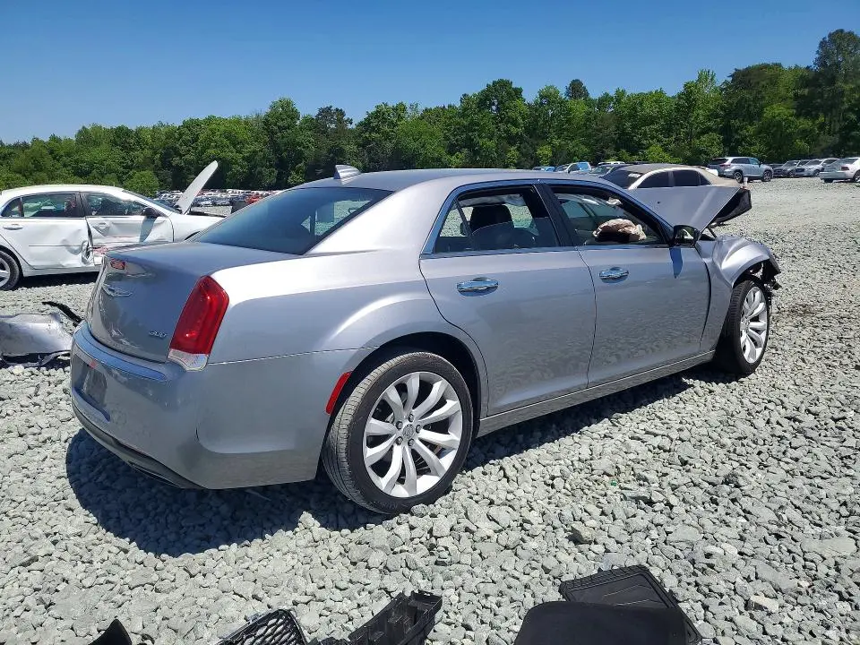2018 CHRYSLER 300 LIMITED  