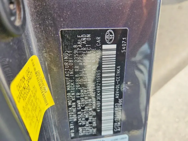 2011 TOYOTA CAMRY LE  