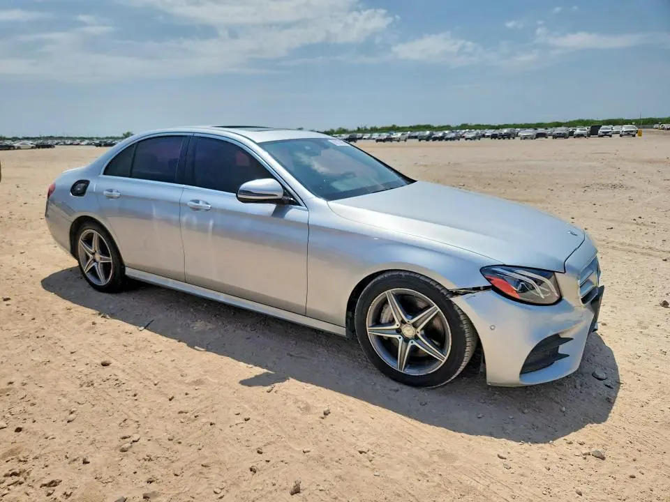 2017 MERCEDES-BENZ E 300  