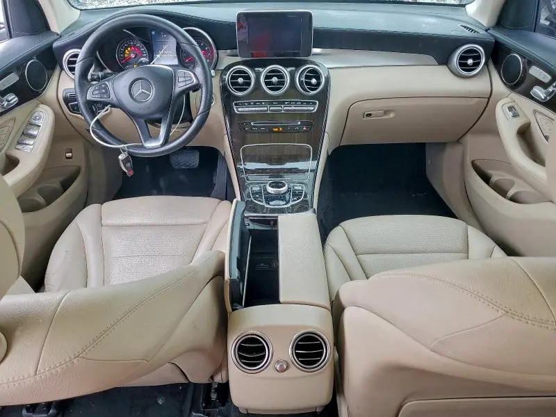 2017 MERCEDES-BENZ GLC 300 4MATIC  