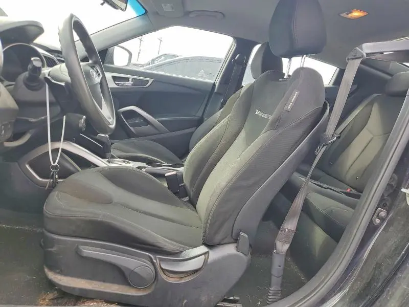 2012 HYUNDAI VELOSTER BASE  