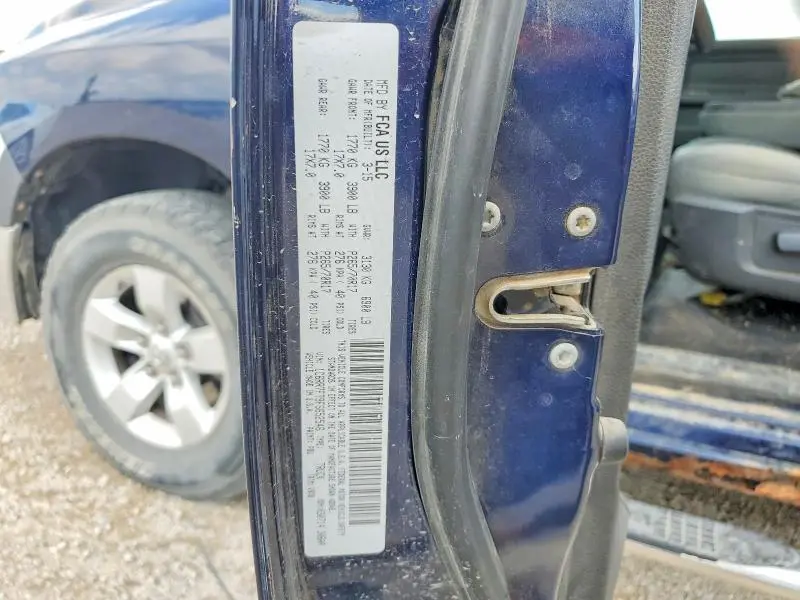 2015 RAM 1500 ST  