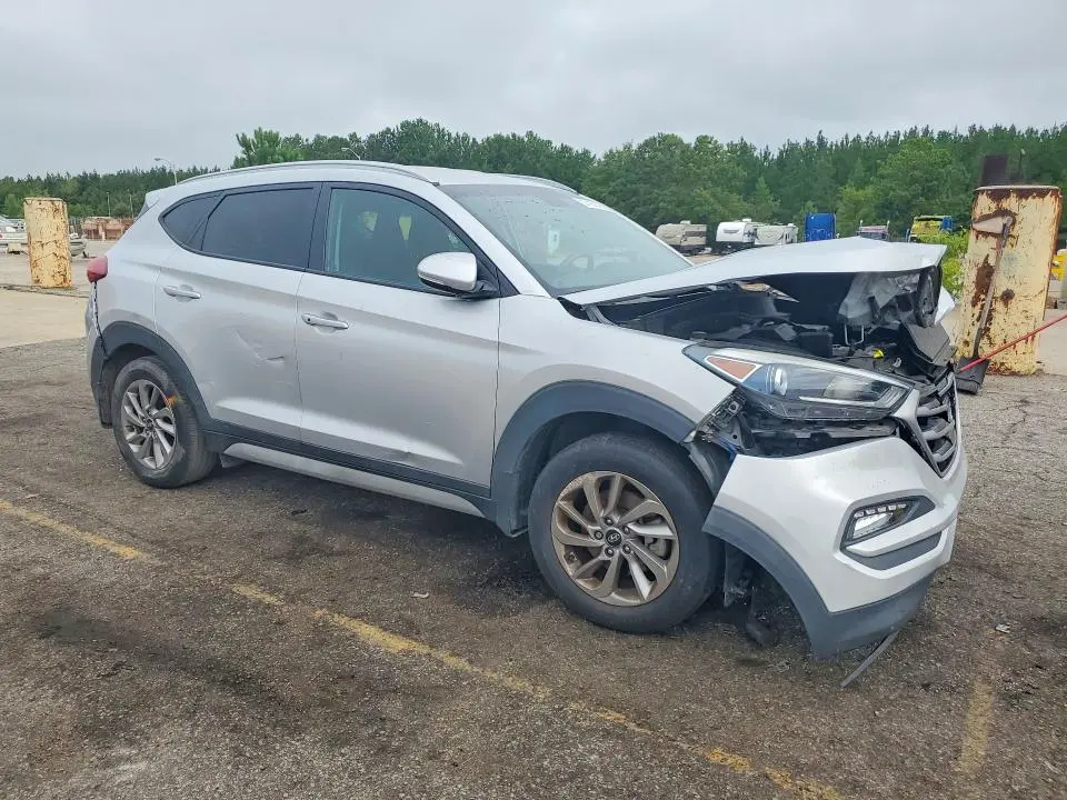 2018 HYUNDAI TUCSON SEL PLUS  