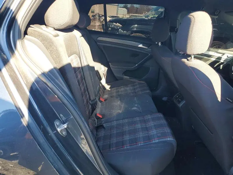 2018 VOLKSWAGEN GTI S  