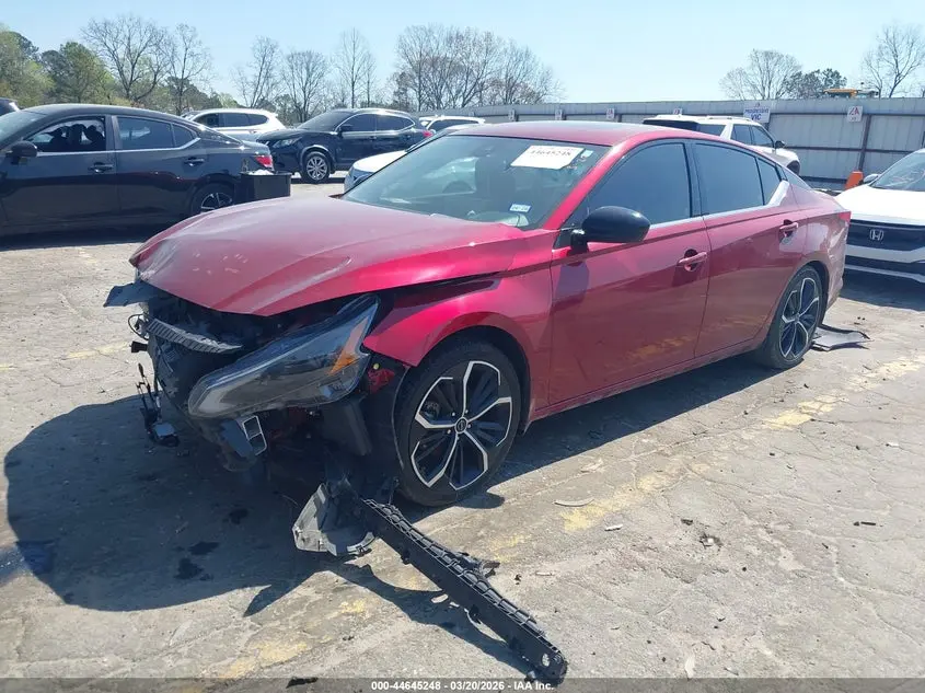 2023 NISSAN ALTIMA SR FWD