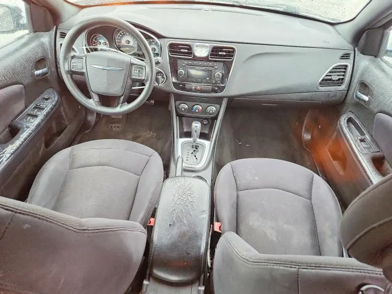 2014 CHRYSLER 200 LX  