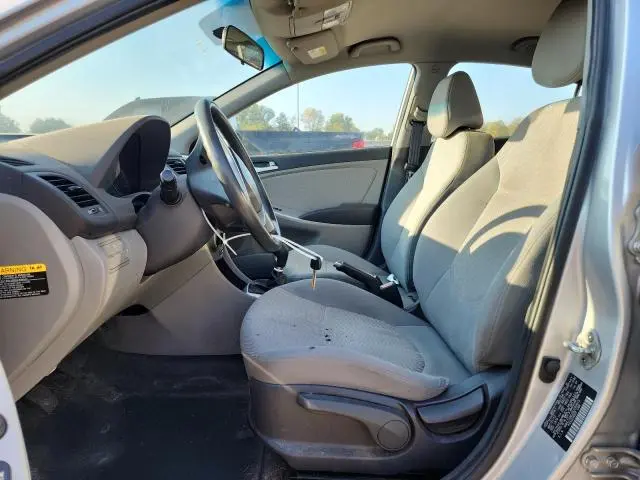2013 HYUNDAI ACCENT GLS  