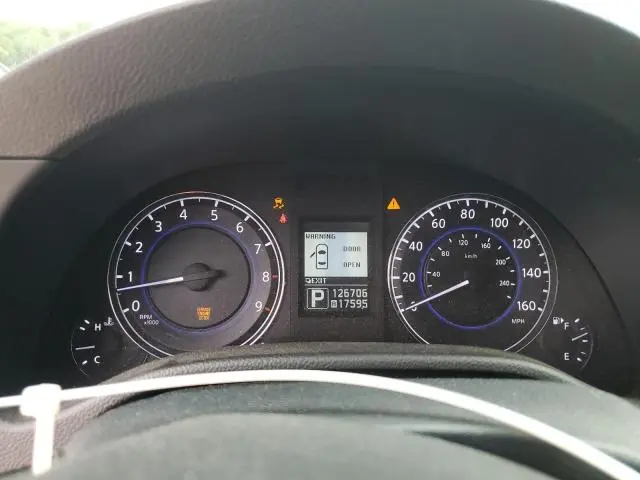 2013 INFINITI G37   