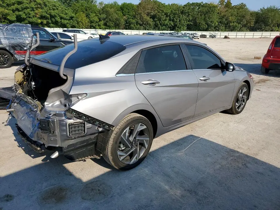 2025 HYUNDAI ELANTRA LIMITED  