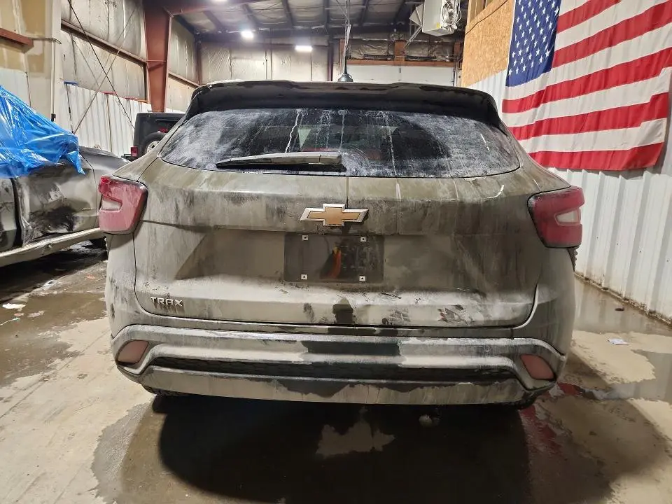 2024 CHEVROLET TRAX LS  