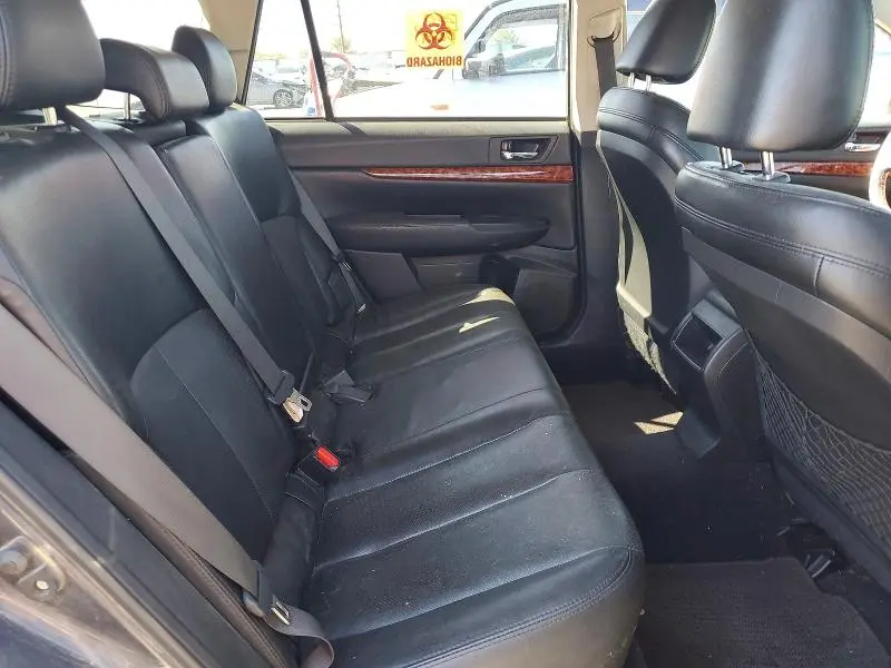 2011 SUBARU OUTBACK 3.6R LIMITED  