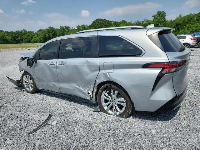 2021 TOYOTA SIENNA LIMITED  