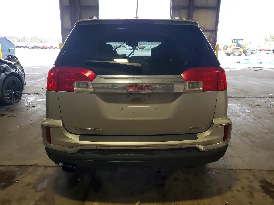 2017 GMC TERRAIN SLE  