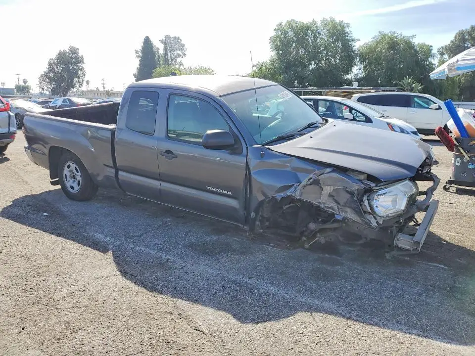 2014 TOYOTA TACOMA BASE  