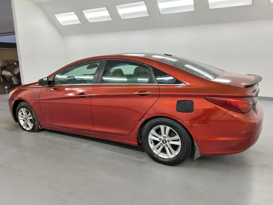 2013 HYUNDAI SONATA GLS  