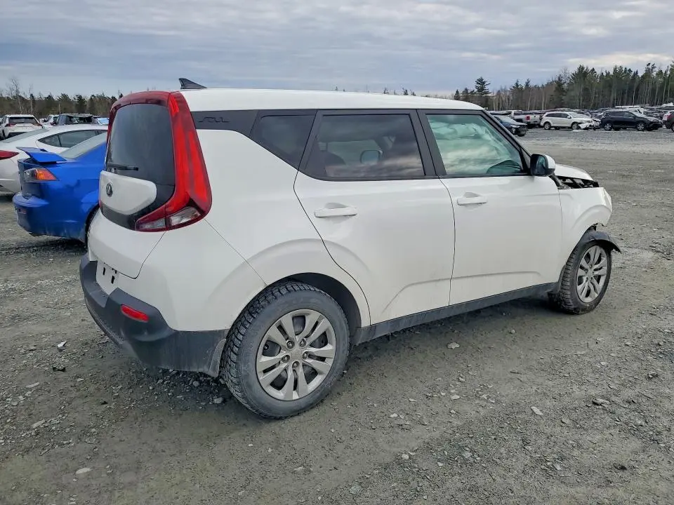 2021 KIA SOUL LX  