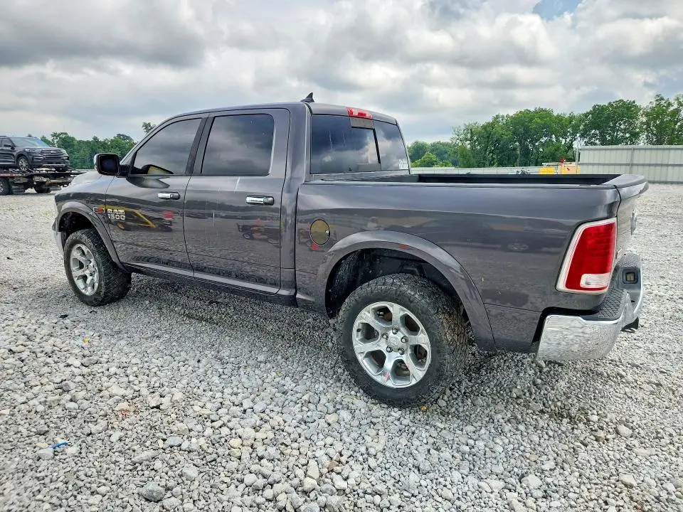 2016 RAM 1500 LARAMIE  