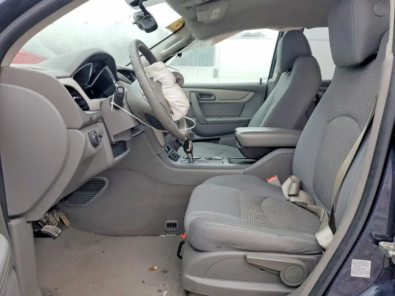 2017 CHEVROLET TRAVERSE LS  