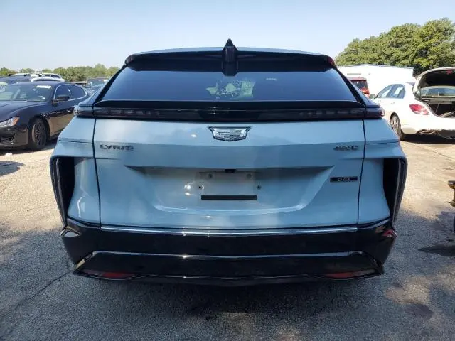 2024 CADILLAC LYRIQ LUXURY  