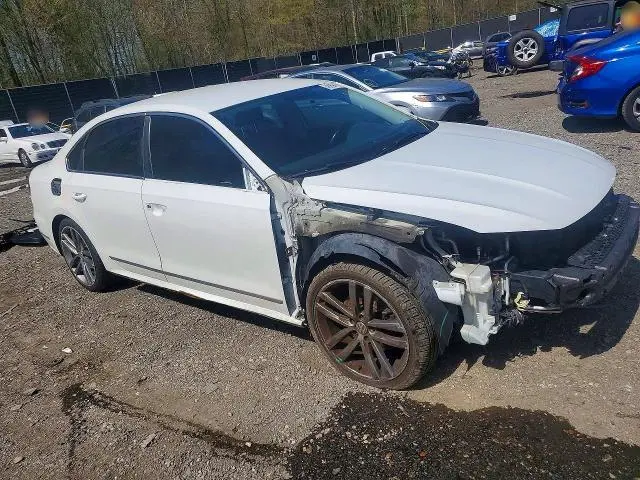 2017 VOLKSWAGEN PASSAT R-LINE  