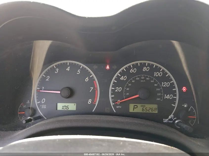 2011 TOYOTA COROLLA LE