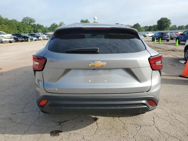 2024 CHEVROLET TRAX LS  