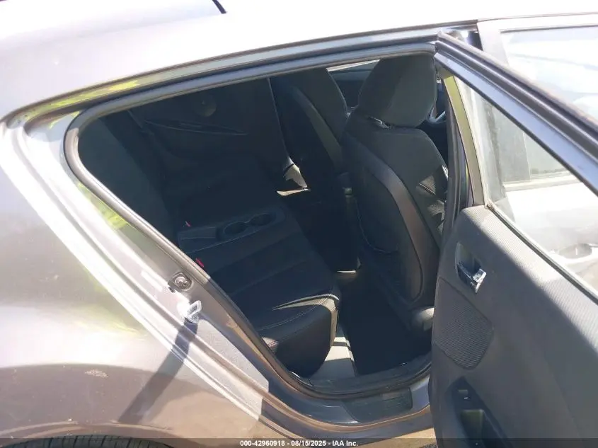 2013 HYUNDAI VELOSTER BASE W/BLACK