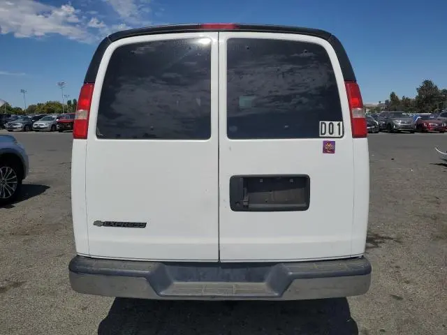 2018 CHEVROLET EXPRESS G3500 LT  