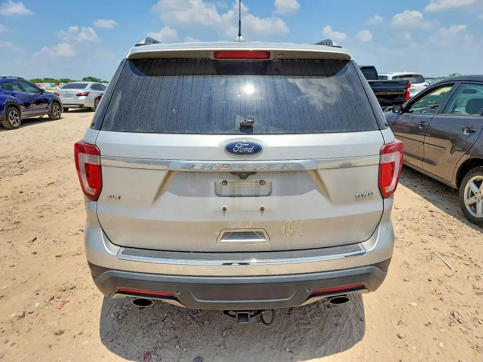 2018 FORD EXPLORER XLT  