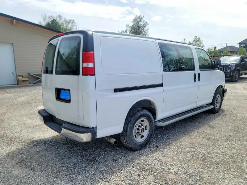 2017 GMC SAVANA G2500  