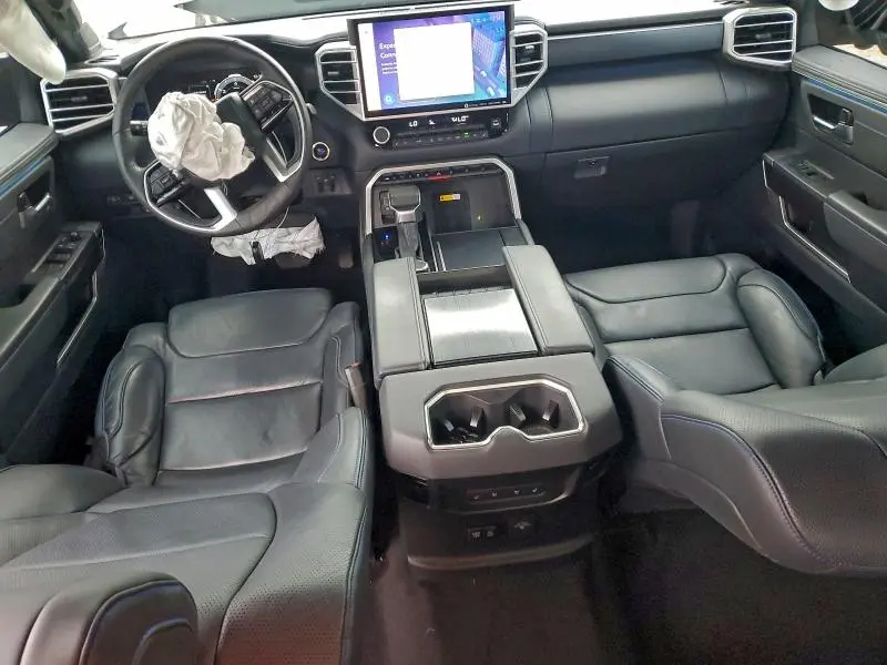 2023 TOYOTA TUNDRA CREWMAX PLATINUM  