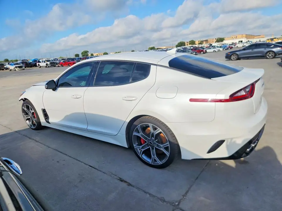 2020 KIA STINGER GT  