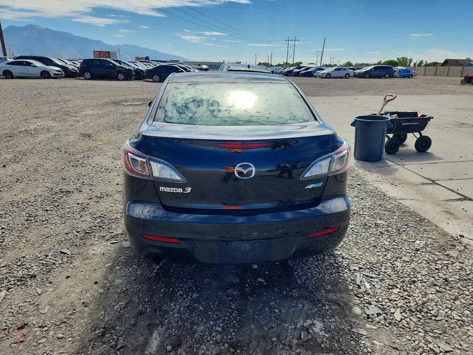 2012 MAZDA 3 I  