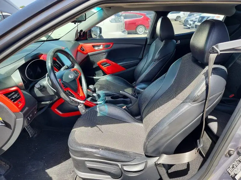 2012 HYUNDAI VELOSTER BASE  
