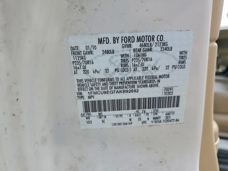 2010 FORD ESCAPE LIMITED  