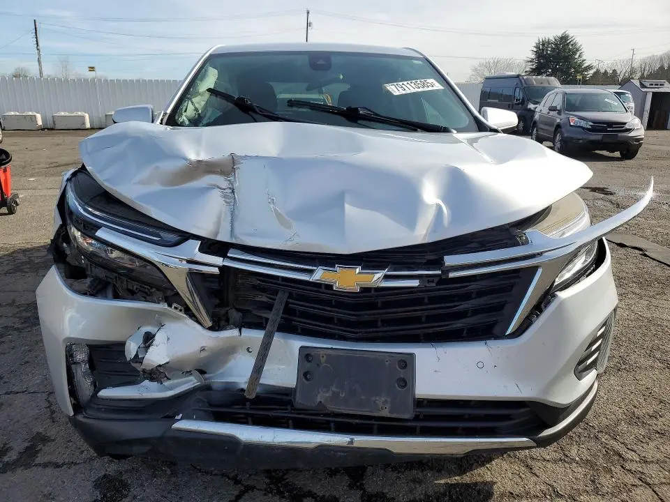 2022 CHEVROLET EQUINOX LT  