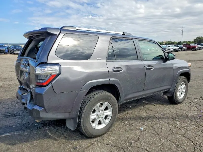 2019 TOYOTA 4RUNNER SR5  