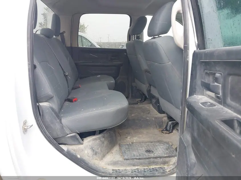 2018 RAM 1500 TRADESMAN  4X4 5'7 BOX