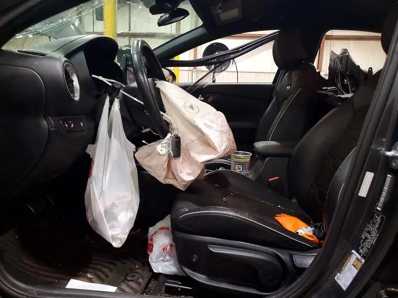 2022 KIA FORTE GT LINE  