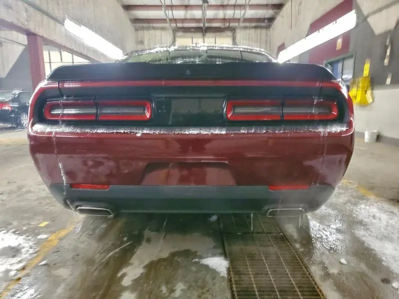 2022 DODGE CHALLENGER SXT  