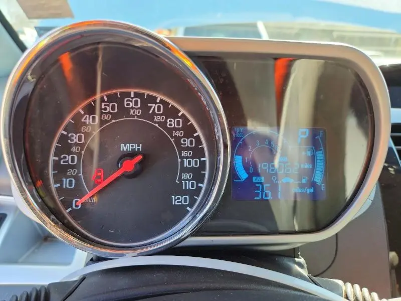 2013 CHEVROLET SPARK 2LT  