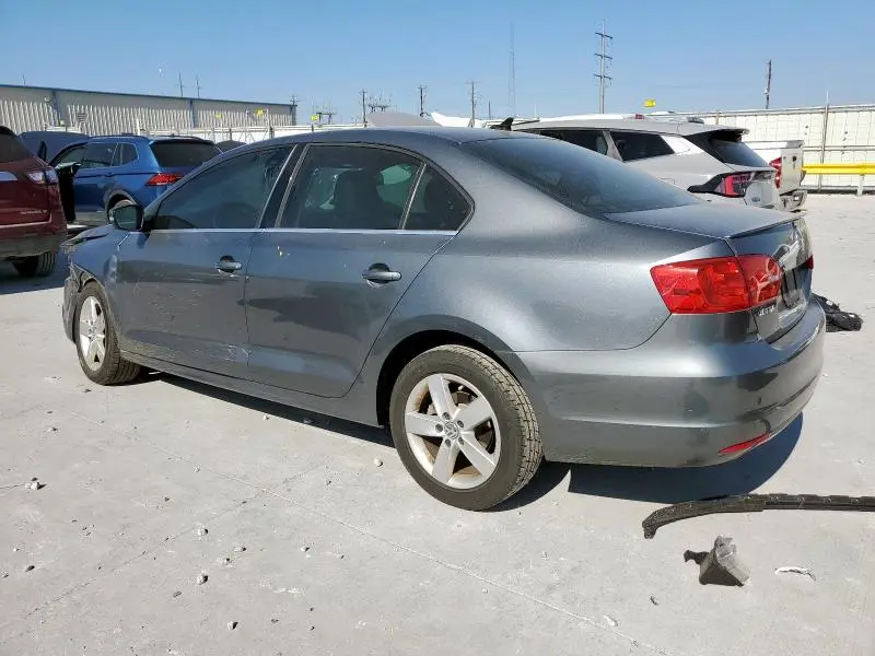 2013 VOLKSWAGEN JETTA TDI  