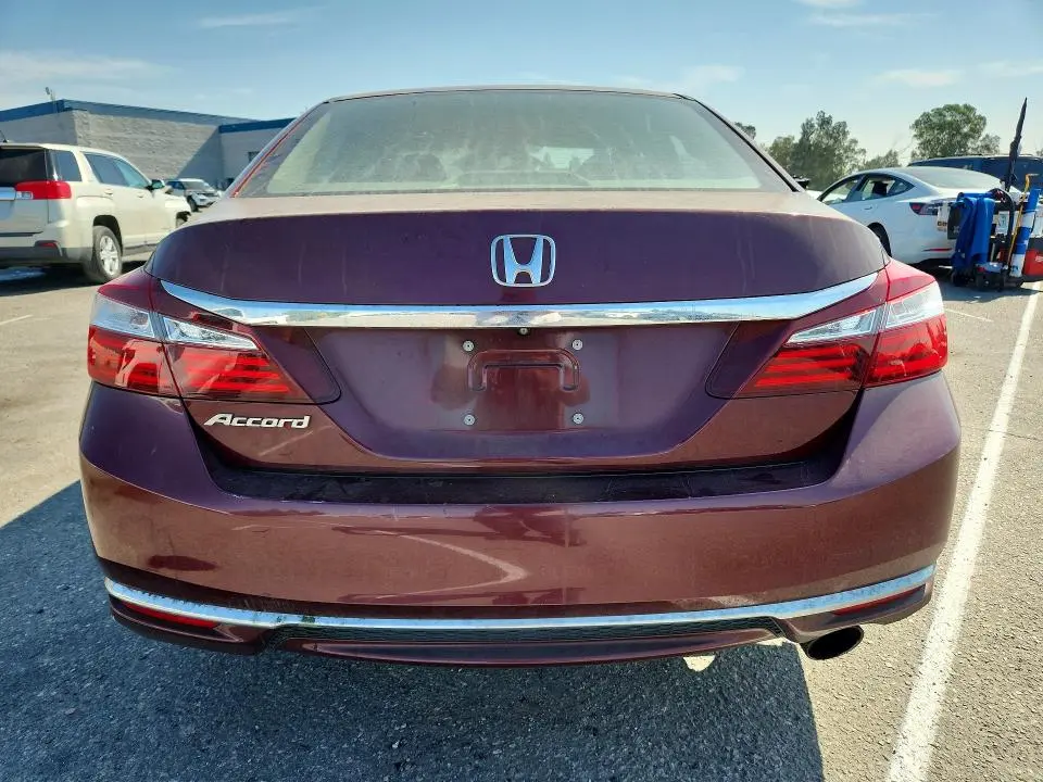 2017 HONDA ACCORD LX  