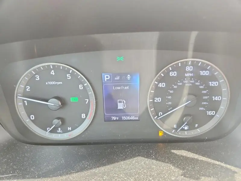 2017 HYUNDAI SONATA SE  