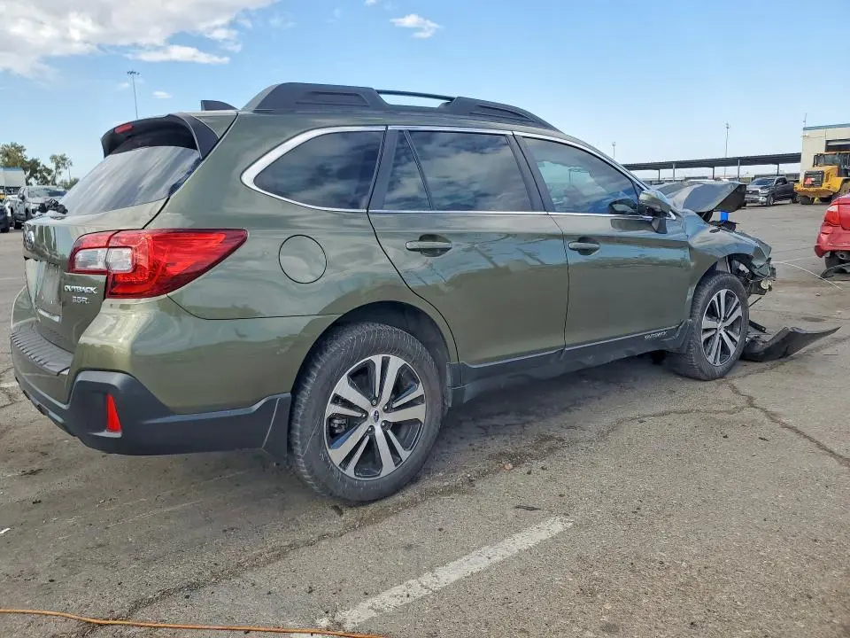 2019 SUBARU OUTBACK 3.6R LIMITED  